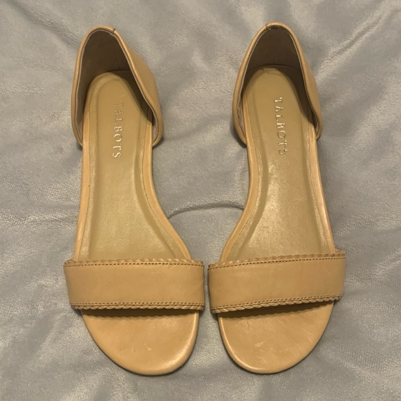 Talbots Lamar d’orsay Tan nude open toed Flat Sandals Minimalist Design 6.5 - Picture 1 of 5